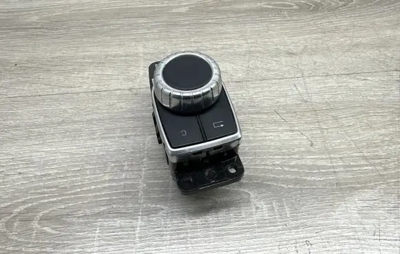 Mercedes-Benz A W176 Multifunctional control switch/knob A2469001309 A2469013302 A2129020607