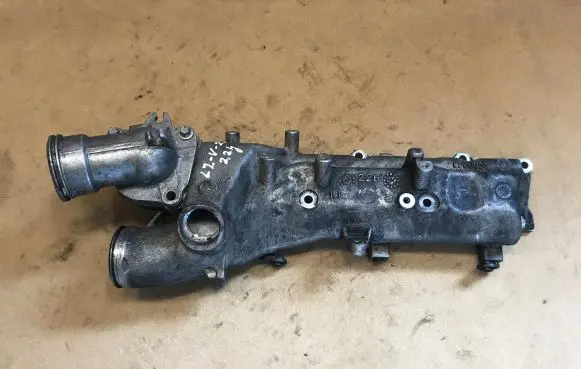 Mercedes-Benz E W211 Intake manifold A6420902637 A6422000215