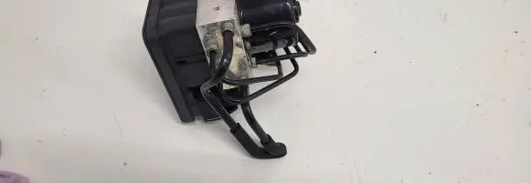 Volvo V50 ABS Pump 00001251E3 30736589A MR35C01L50
