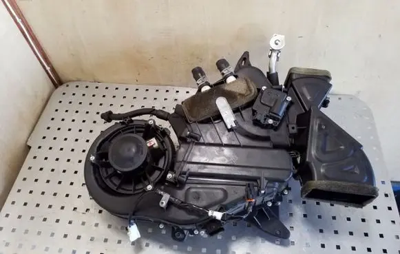 Nissan Pathfinder R51 Other interior part 5NEH18755AA