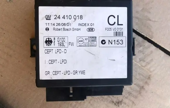 Opel Zafira A Comfort/convenience module 24410018