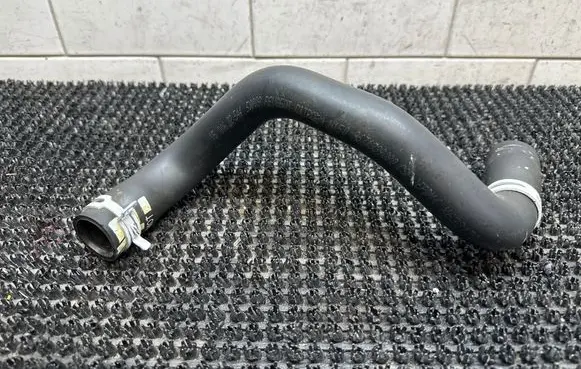 Citroen DS3 Engine coolant pipe/hose 9671339080