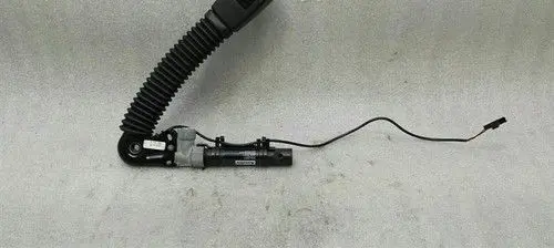 BMW 5 E60 E61 Front seatbelt 9117240