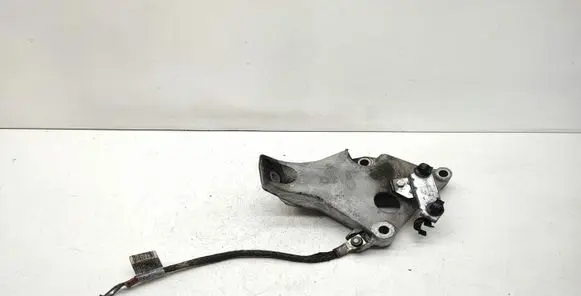BMW 1 E81 E87 Engine mounting bracket 6775041 22116775041