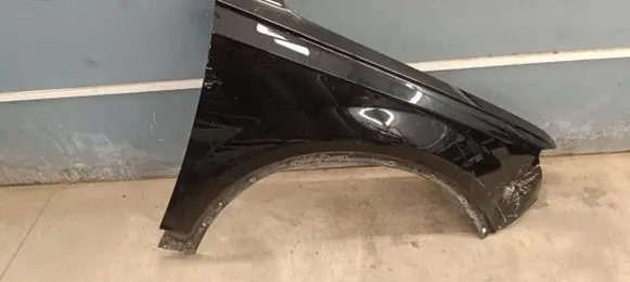 Audi Q7 4M Fender