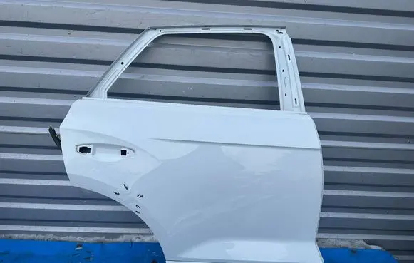 Volkswagen T-Roc Rear door 2GA833312M