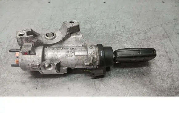 Audi A6 Allroad C5 Ignition lock 4B0905851