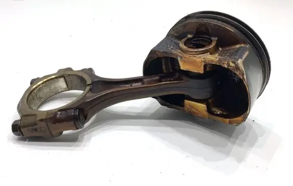 Subaru Outback Piston with connecting rod EJ253