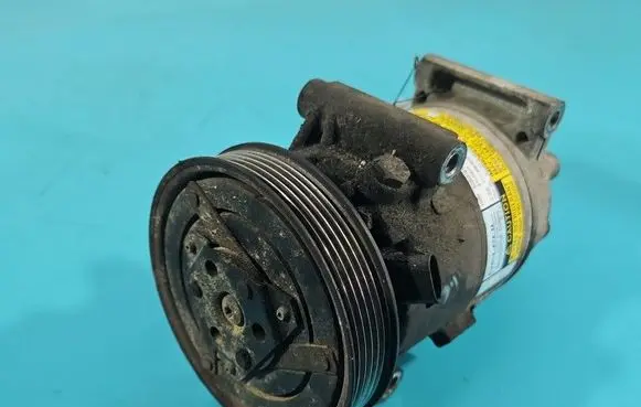 Renault Megane II Air conditioning (A/C) compressor (pump) 8200316164 IMPRK1596963