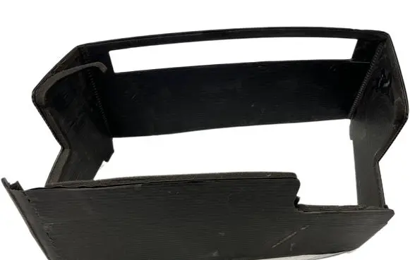 Toyota Avensis T270 Battery tray heat shield 