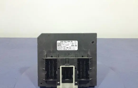 Skoda Octavia Mk3 (5E) Comfort/convenience module 5Q0937086BL