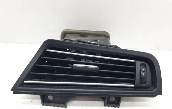 BMW 5 F10 F11 Dashboard air vent grill cover trim 9166884