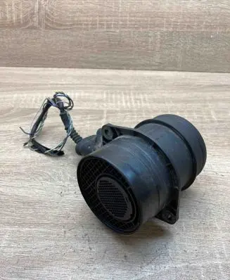 Volkswagen PASSAT B6 Mass air flow meter 074906461B 0281002461 WithPlug
