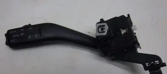 Skoda Octavia Mk2 (1Z) Indicator stalk 1K0953513A
