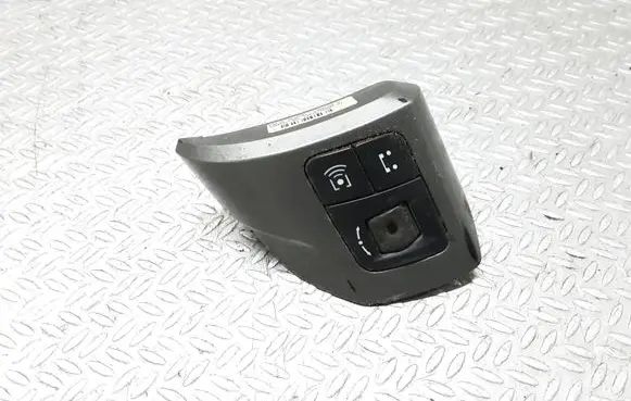 Opel Signum Steering wheel buttons/switches 13208858