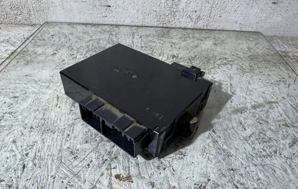 Volvo S60 Seat control module 8622857 01W32T 070304