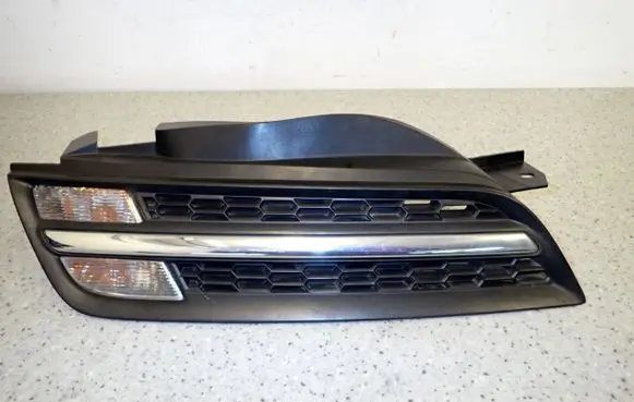 Nissan Micra Front grill 