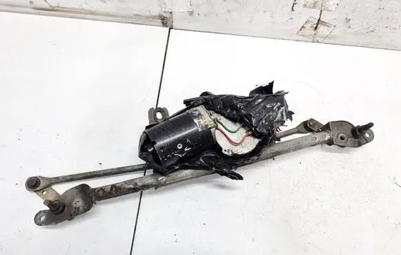 Peugeot 106 Front wiper linkage and motor