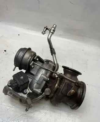 BMW 5 F10 F11 Turbo 757698506 79364709 9869492