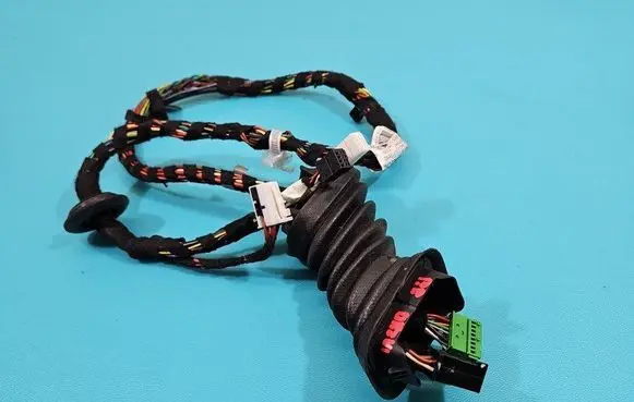 Infiniti Q30 Front door wiring loom P241245DF0A IMPRK1470273