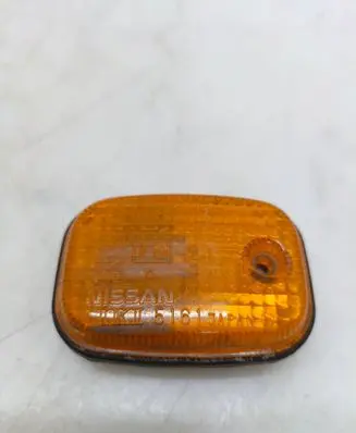 Nissan Terrano Front fender indicator light IKI5161 6272 5161