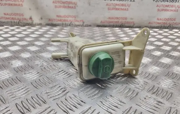 Audi A4 S4 B5 8D Power steering fluid tank/reservoir 