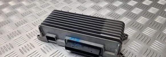 Audi A6 S6 C6 4F Sound amplifier 4F0910223H