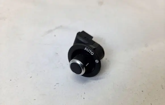 Jaguar F-Pace Steering wheel adjustment switch FW93-6465-BB