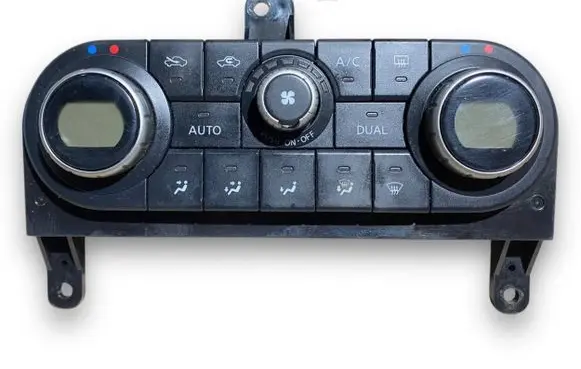 Nissan Qashqai Climate control unit 27500JD45D