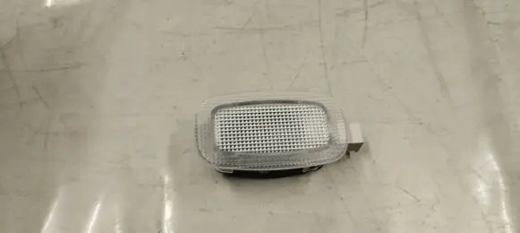 Mercedes-Benz GLE (W166 - C292) Front seat light A0028202101