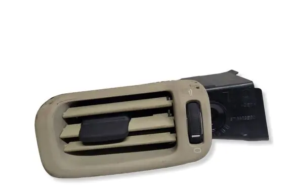Volvo V70 Rear air vent grill 06E5366