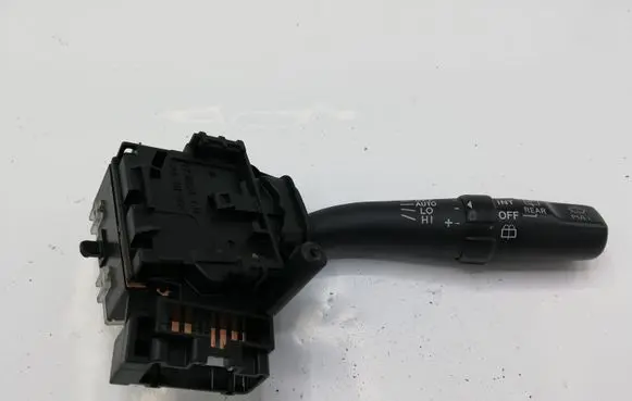 Toyota Corolla Verso E121 Wiper control stalk 173654 8465205170 173821
