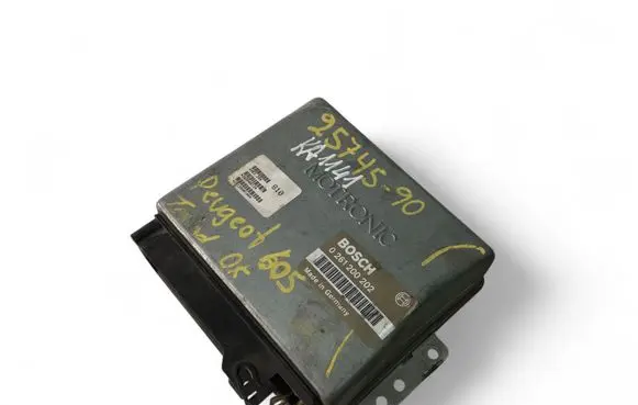 Peugeot 605 Engine control unit/module ECU 0261200202