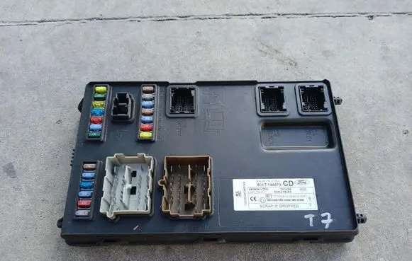 Ford Transit Comfort/convenience module 8C1T-14A073-CD