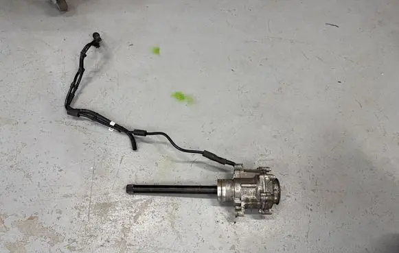 Ford Explorer VI Front differential W294D