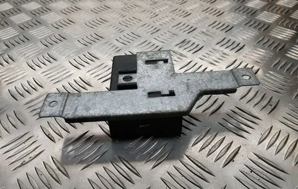 Nissan Terrano Door central lock control unit/module 284507F000