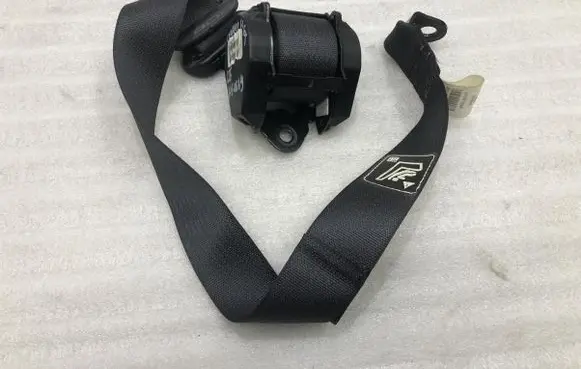 Jeep Compass Rear seatbelt