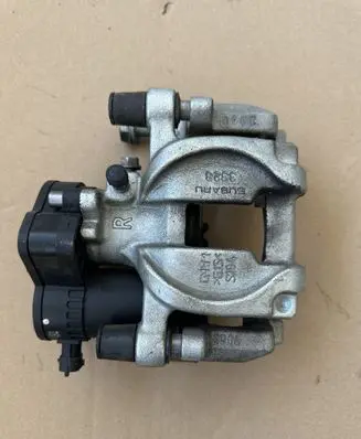 Subaru Forester SK Rear brake caliper 26620SJ000