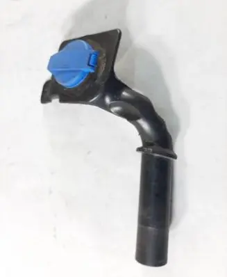 Volkswagen Touareg III Window washer liquid tank fill tube 4M0955463