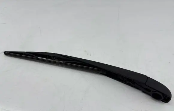 Toyota C-HR I Rear wiper blade 13713
