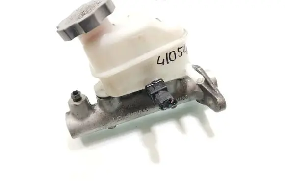 Hyundai Santa Fe Master brake cylinder BM111046