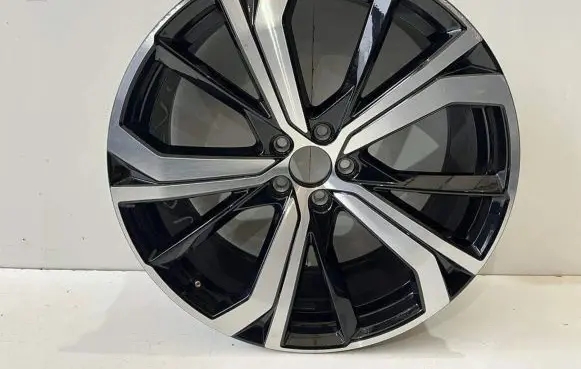 Volvo XC60 R21 alloy rim 33134533