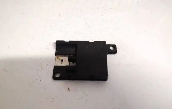 Antenna control unit