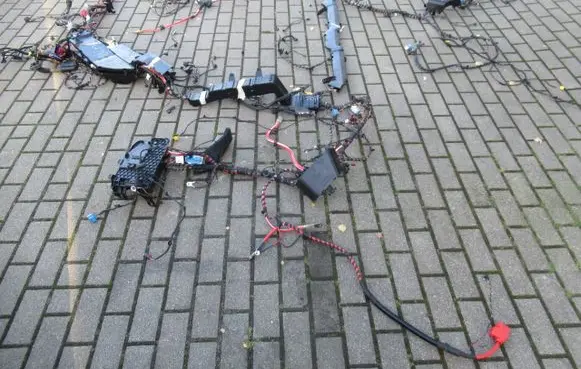 Mercedes-Benz C W206 Positive wiring loom 