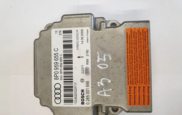 Audi A3 S3 A3 Sportback 8P Airbag control unit/module 8P0959655C 0285001666