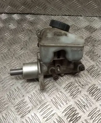 Opel Zafira A Master brake cylinder