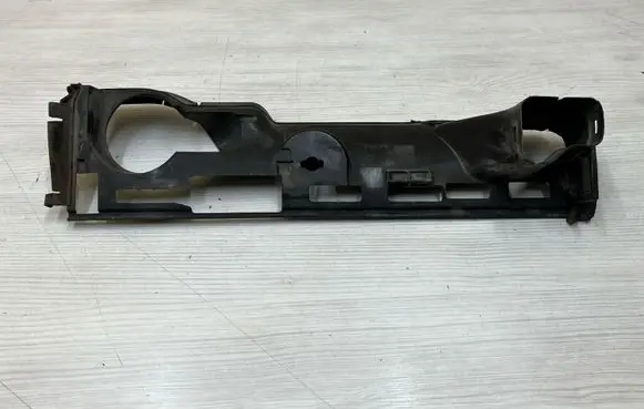 Volvo S80 Intercooler air guide/duct channel 31217063