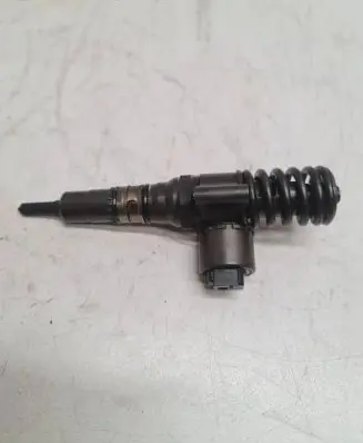 Audi A6 S6 C6 4F Fuel injector 03G130073G