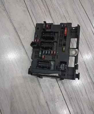 Peugeot 307 BSM Control unit 9650664080