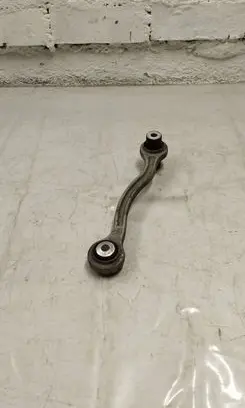 Mercedes-Benz C W205 Rear control arm A20402